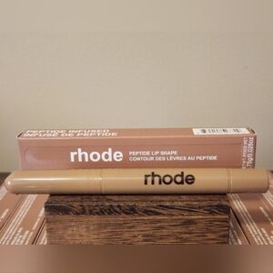 RHODE PEPTIDE LIP SHAPE LINER